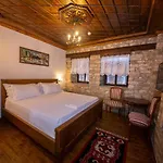 Castle 4*