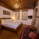 Otel Castle Berat
