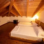 Castle Otel