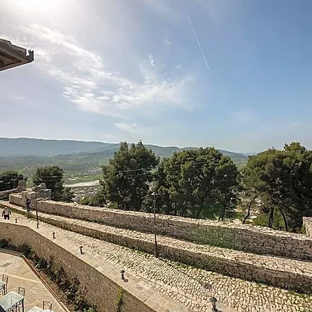 فندق Castle بيرات