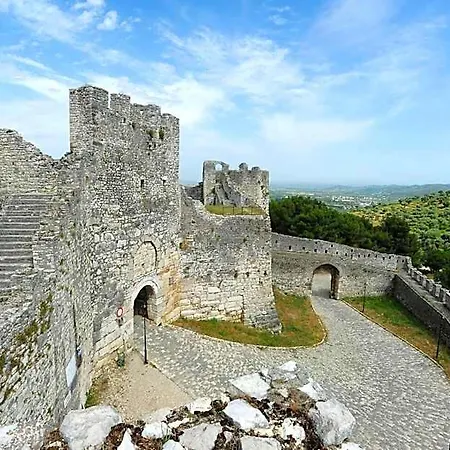 Castle 4*