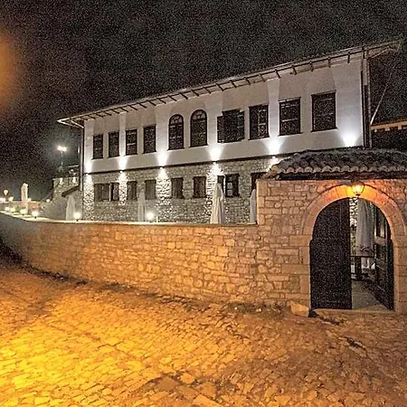 Castle 4*